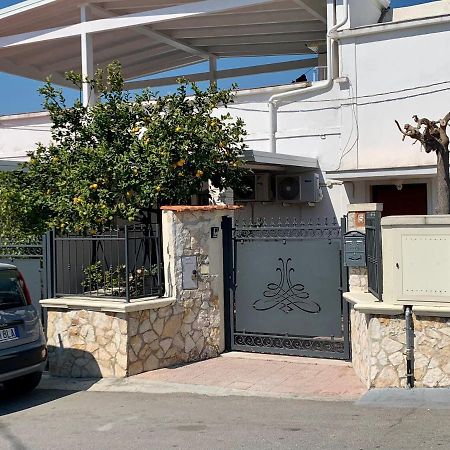 B&B Casa Biscotti Peschici Exterior foto