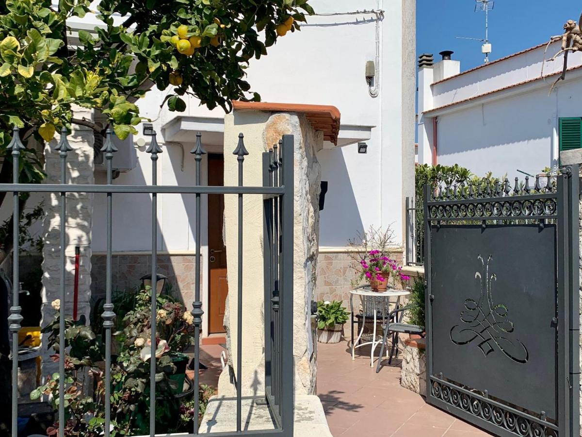 B&B Casa Biscotti Peschici Exterior foto